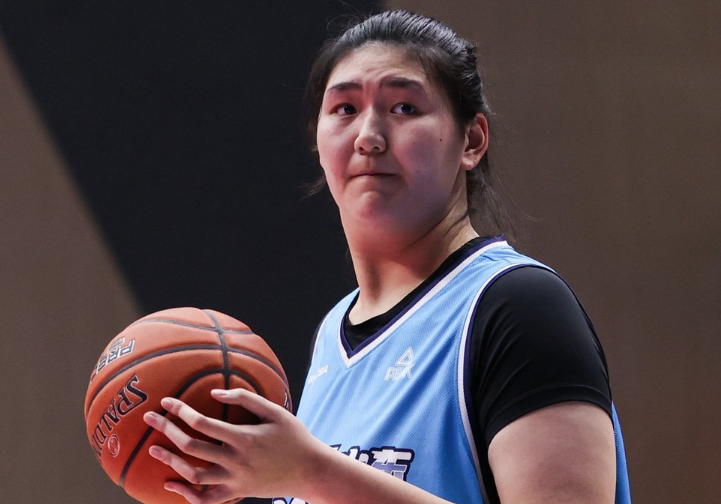 开云官网首页-最佳一战！张子宇9分钟6中6高效15+5 率山东女篮双杀湖北