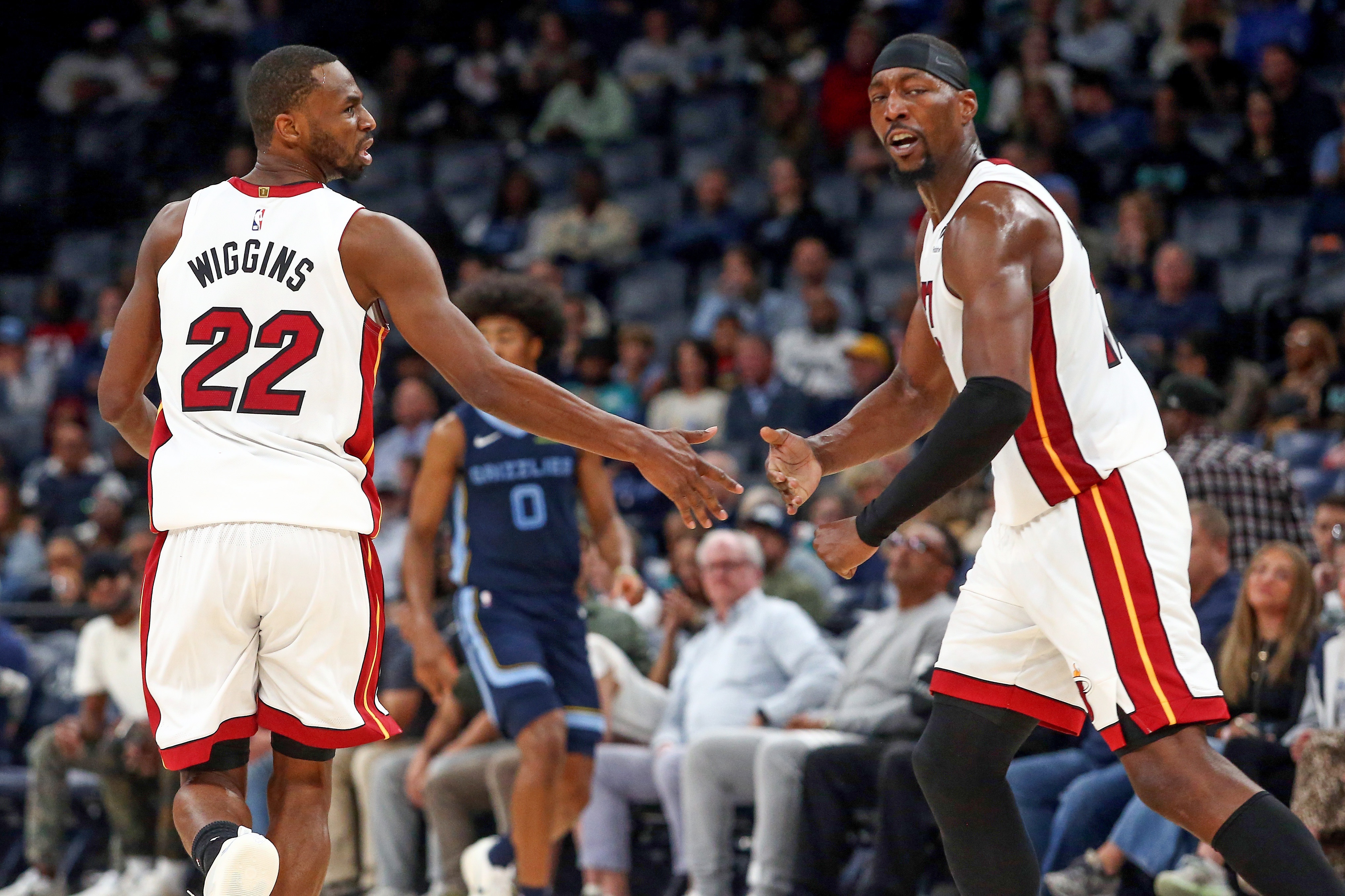 开云首页体验-经典团队胜利！热火10人进入轮换&amp;8人有得分入账 其中7人上双！