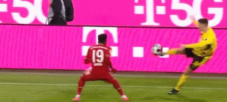 开云首页体验-【德甲】哈兰德2响伤退 莱万戴帽 拜仁4比2逆转多特