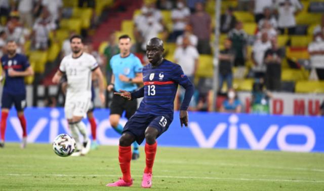 开云首页入口-继续充当绿叶？躲在队友身影中的坎特才是法国基石